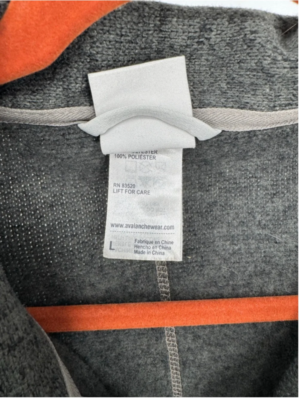 Avalanche Men’s Gray Zip Up Sweater Large